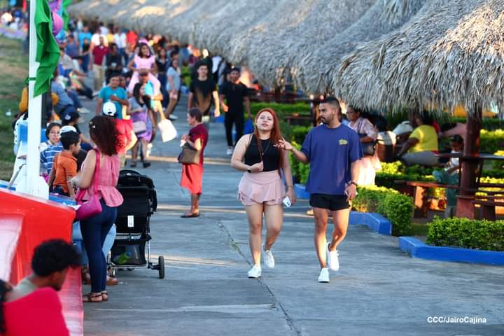 Puertos Turísticos espacios de recreación para todas las edades