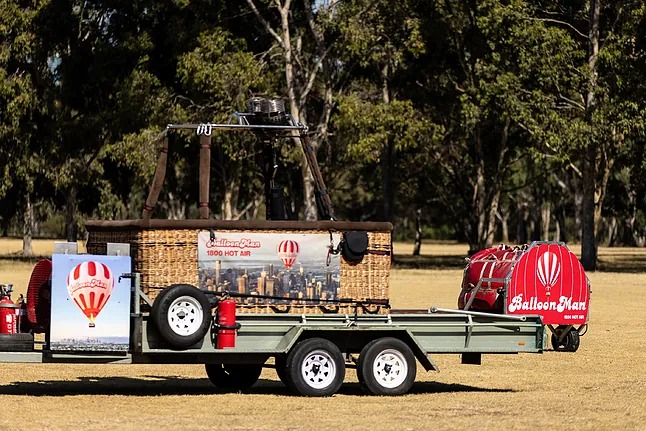 Hombre pierde la vida al caer de un aerostático