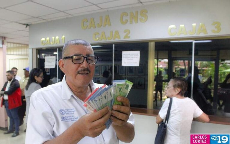 Trabajadores del Estado disfrutarán sus vacaciones con adelanto de salario