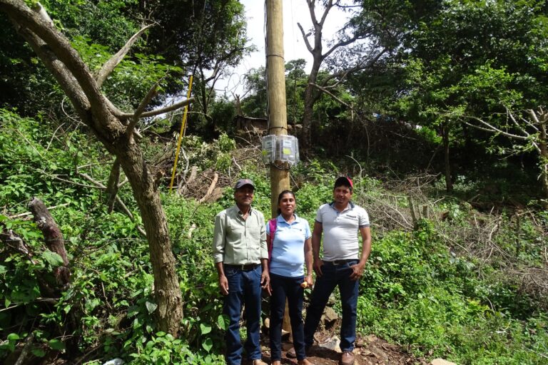 Más familias de Matagalpa cuentan con energía eléctrica