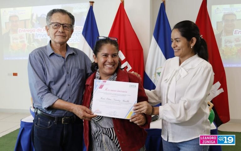 Un total de 38 investigadores y transferencistas de tecnologías agrícolas reciben reconocimiento