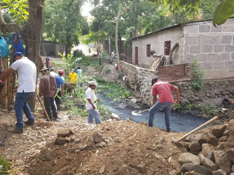 Inicia revestimiento de cauce en Juigalpa
