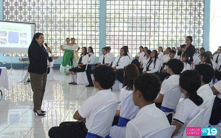 Amplían la oferta académica de las Escuelas Normales de Formación Superior