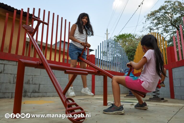 ALMA inaugura obras de mejoras en la Colonia Leonel Rugama