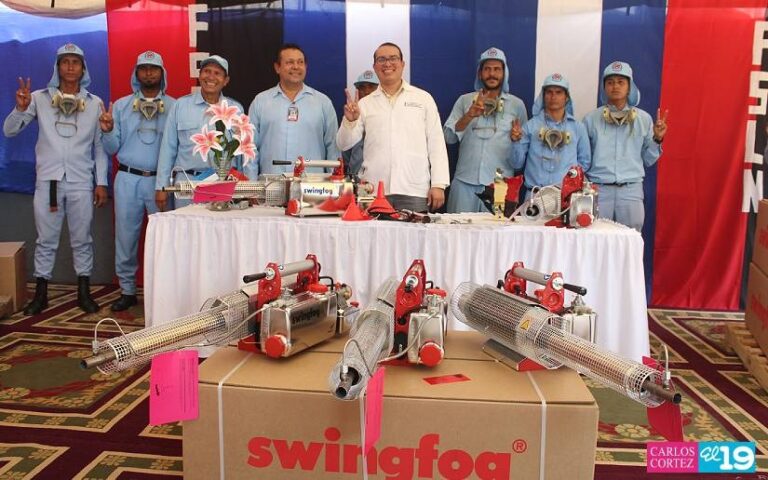 MINSA entrega máquinas de fumigación para reforzar la lucha anti epidémica