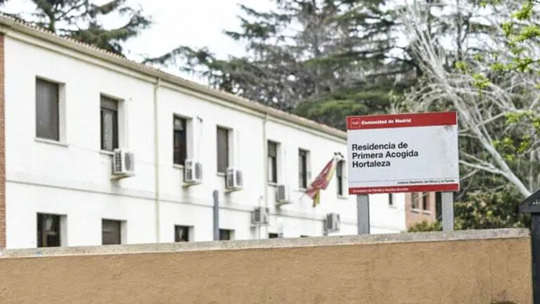 Adolescentes provocan incendio en refugio de mujeres maltratadas en Madrid