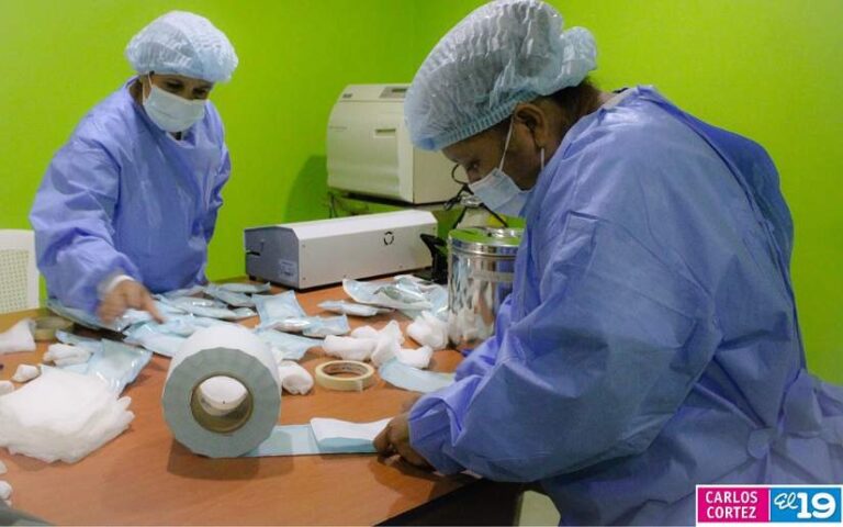 Inauguran nuevas centrales de equipos y esterilización en Catarina