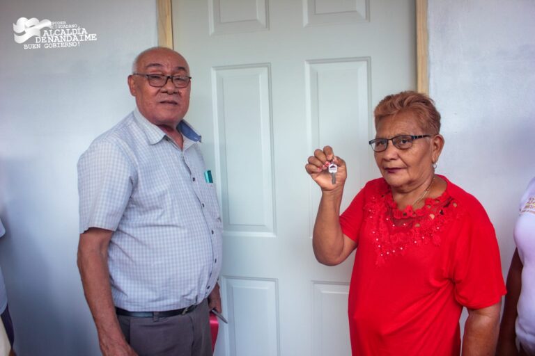 Entregan vivienda digna a una familia en Nandaime