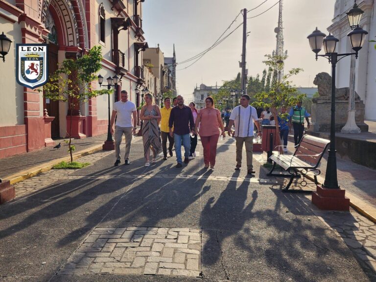 Agencia de Noticias de Sputnik visita la Ciudad Universitaria