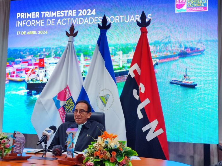 Puertos Comerciales atienden 170 buques internacionales en tres meses