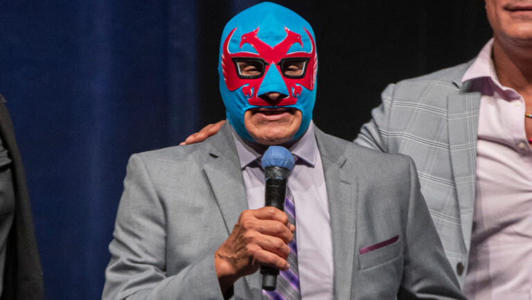 Denuncian a luchador mexicano por abuso contra su expareja