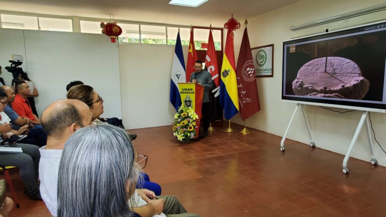 Comunidad universitaria celebra el Día del Idioma Chino con un derroche cultural 