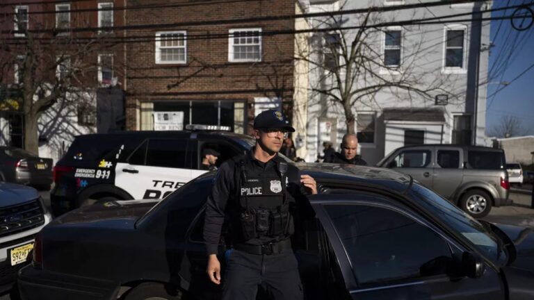 Tiroteo deja dos muertos y varios heridos en Memphis