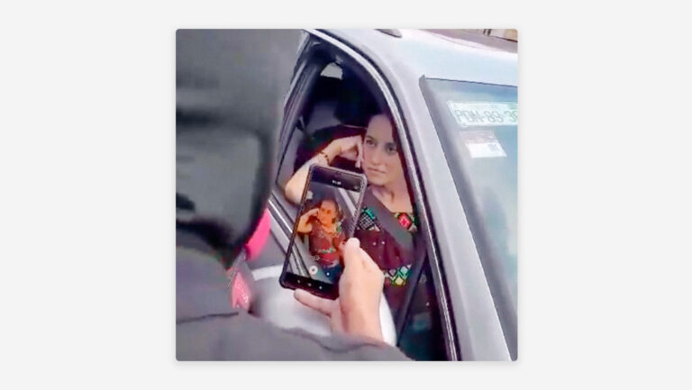 Encapuchados retienen caravana de candidata oficialista de México