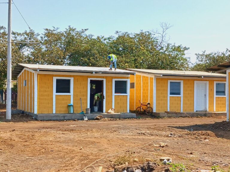 Chinandega avanza con la entrega de viviendas dignas