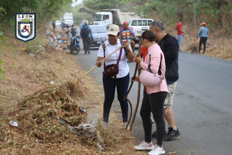 Realizan jornada de limpieza en la ciudad de León