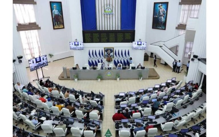 Aprueban reforma a la Ley Contra el Lavado de Activos