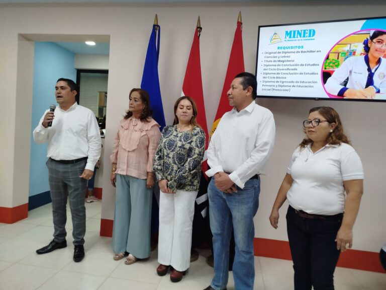 MINED inaugura Oficina de Registro y Controles de Documentos Académicos