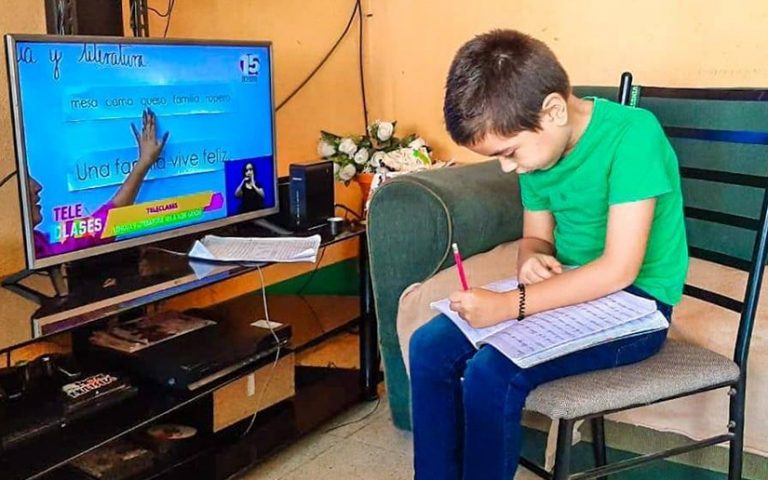 Teleclases cierran el semestre con 558 ediciones