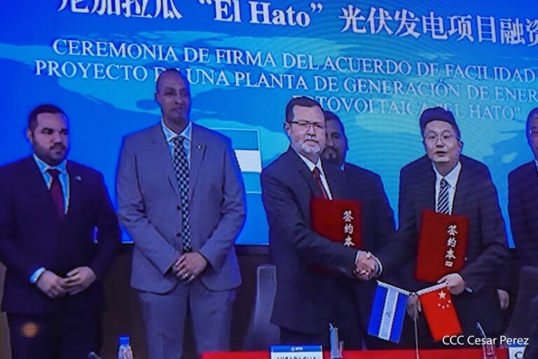 Nicaragua y China firman acuerdos para ejecución de Proyecto Solar “El Hato”