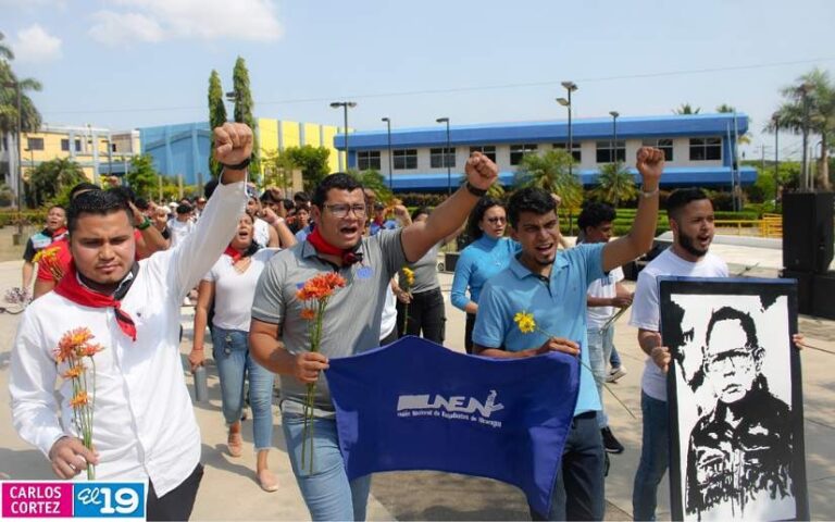 UNEN rinde homenaje al Comandante Tomás Borge Martínez
