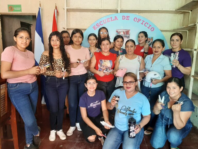 Escuelas Municipales de Oficio: Impulsando Empleo y Economía Local en Rio Blanco