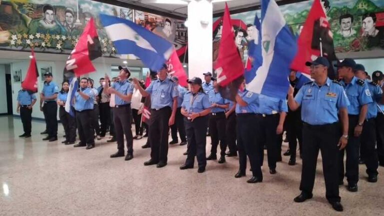 Mint conmemora el Día de la Dignidad Nacional