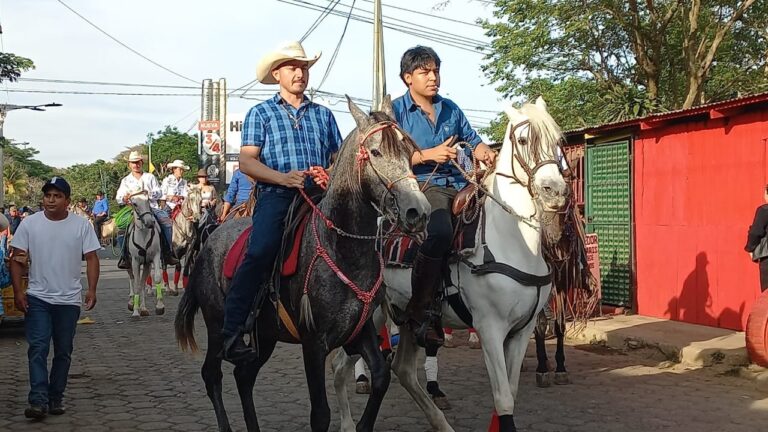 Finalizan Fiestas Tradicionales en Honor a la Santa Cruz en Carazo