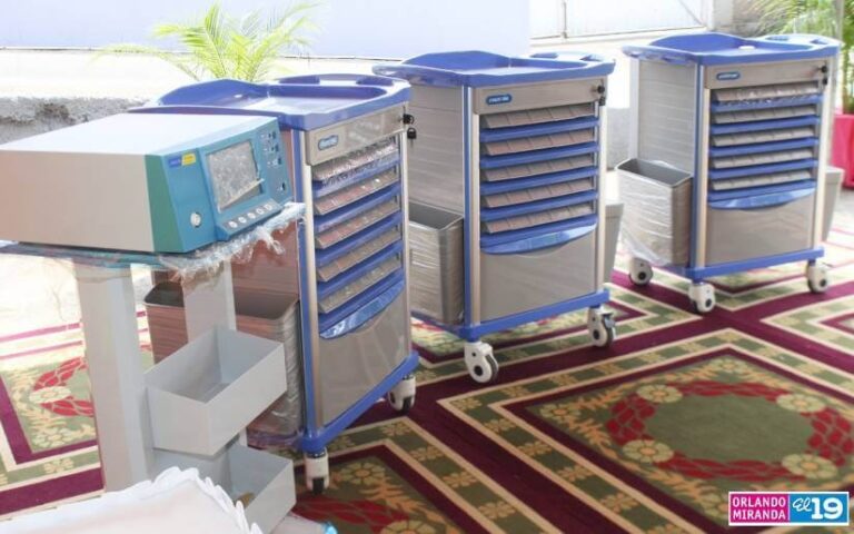 MINSA entrega equipos de electrocoagulación a hospitales del país