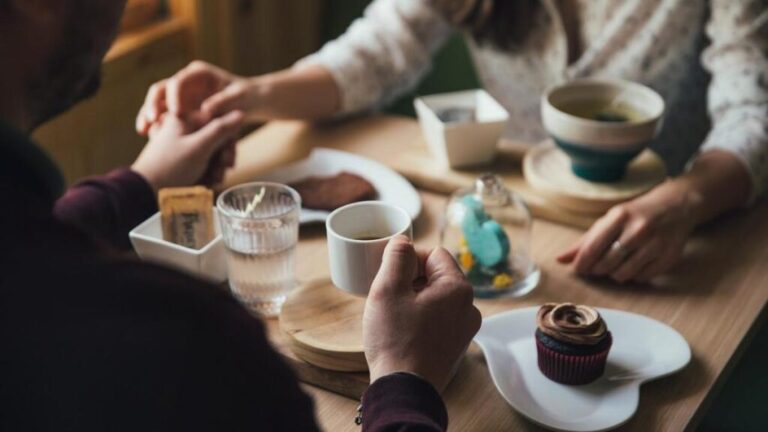 Encuentran dedo amputado envuelto en una servilleta en una cafetería