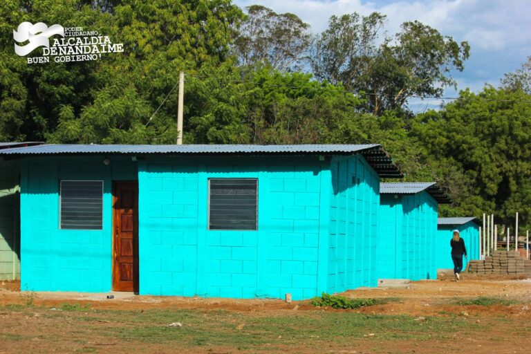 Cinco mujeres de Nandaime reciben su vivienda digna