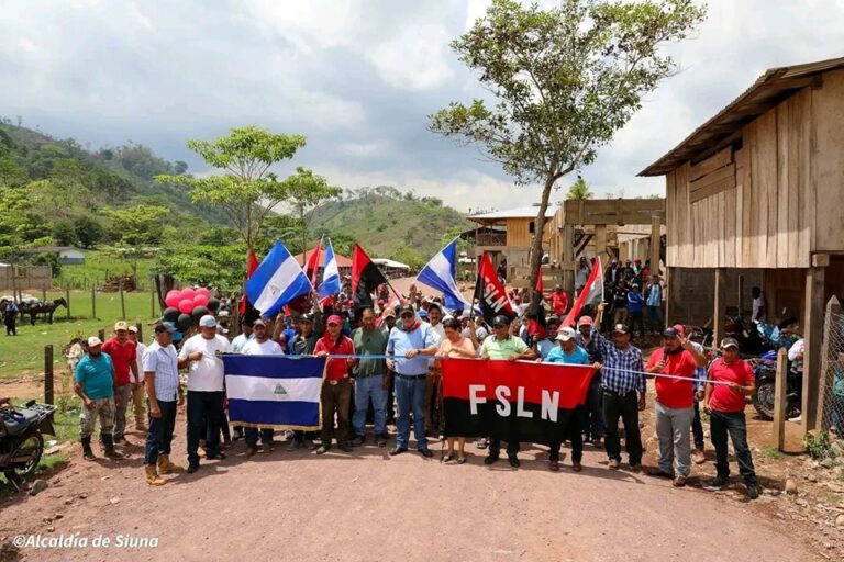Familias de Siuna cuentan con mejores caminos