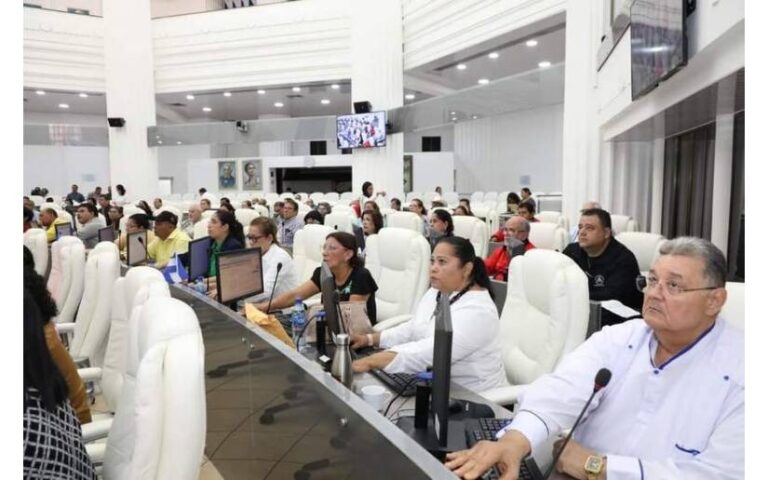 Aprueban ingreso de naves y personal militar extranjeros