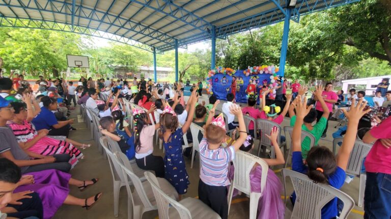 Escuela Melania Morales despide la Semana de la Niñez