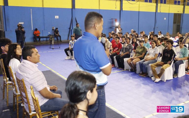 MINED inaugura Juegos Escolares