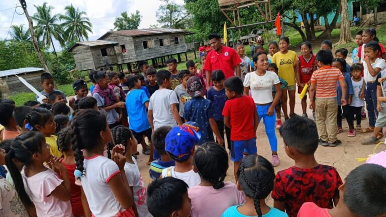 Realizan actividad recreativa para niños y niñas en Bonanza