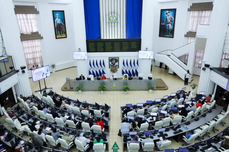 Asamblea Nacional aprueba reforma a la Ley 735