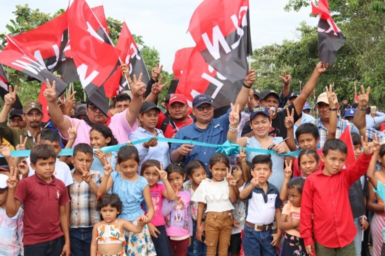 Inauguran mejoramiento de caminos productivos en Prinzapolka