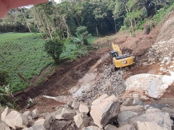 MTI atiende daños causados por lluvias en tramo de carretera en Jinotega