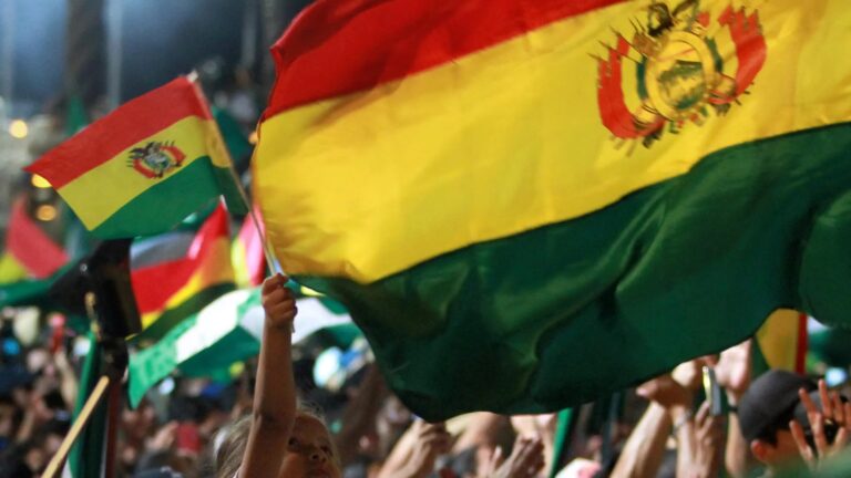 Bolivia llama a consultas a encargada de negocios de EEUU por intromisión