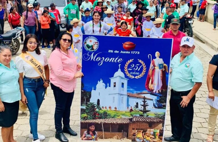 Mozonte celebra su 251 aniversario de haber sido elevada a Ciudad