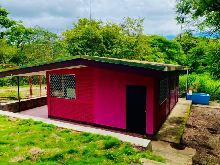 Rehabilitan Puesto de Salud en Ciudad Antigua