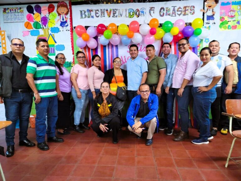 Docentes participan en el VI Encuentro Pedagógico de Interaprendizaje