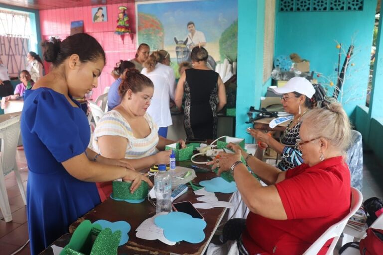 Certifican a 19 protagonistas de la Escuela de Oficio en Juigalpa