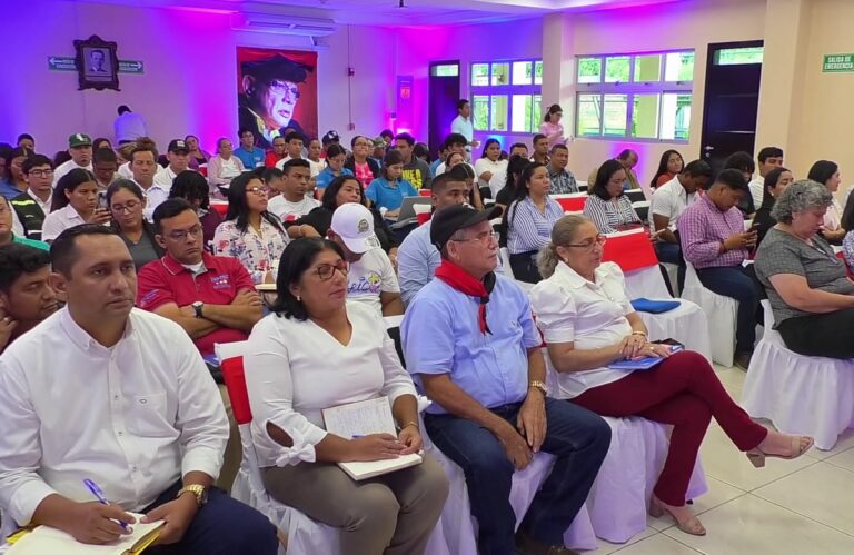 Presentan Estrategia Nacional de Educación en el departamento de León