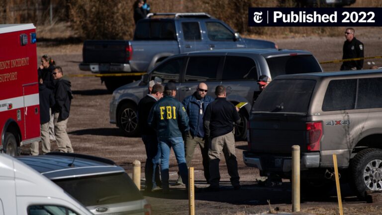 Tiroteo deja 2 muertos y 17 heridos en EEUU