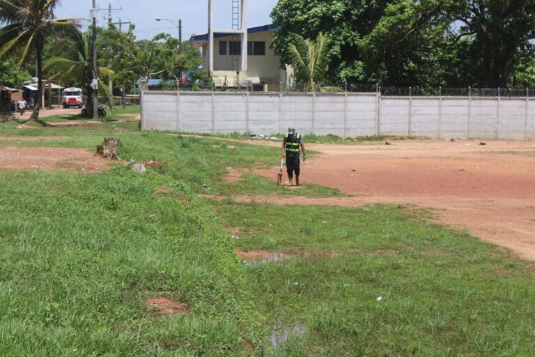 Realizan entrega del proyecto de mejoramiento del campo de Sofball de Bilwi