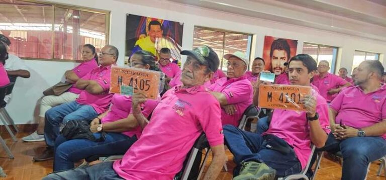 Entregan 129 buses Yutong a 6 cooperativas de transporte de Managua