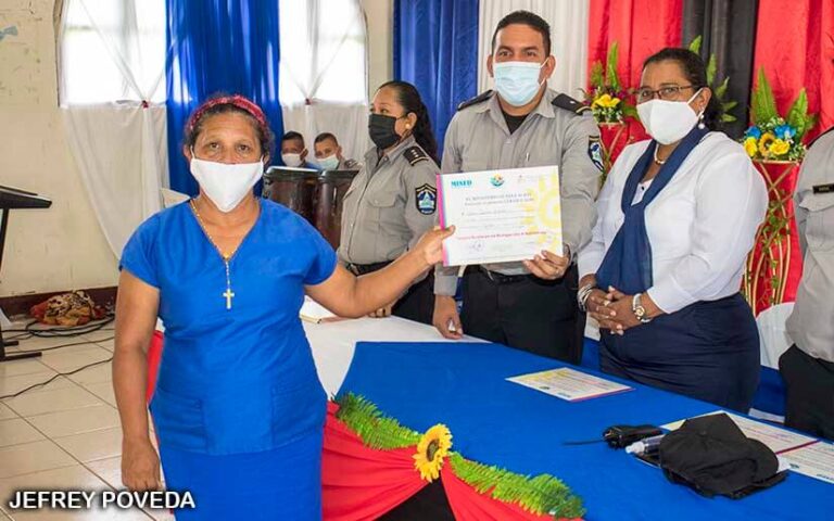 Privados de libertad finalizan cursos técnicos