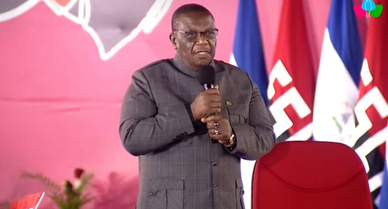 Zimbabue se une a la celebración del 45/19